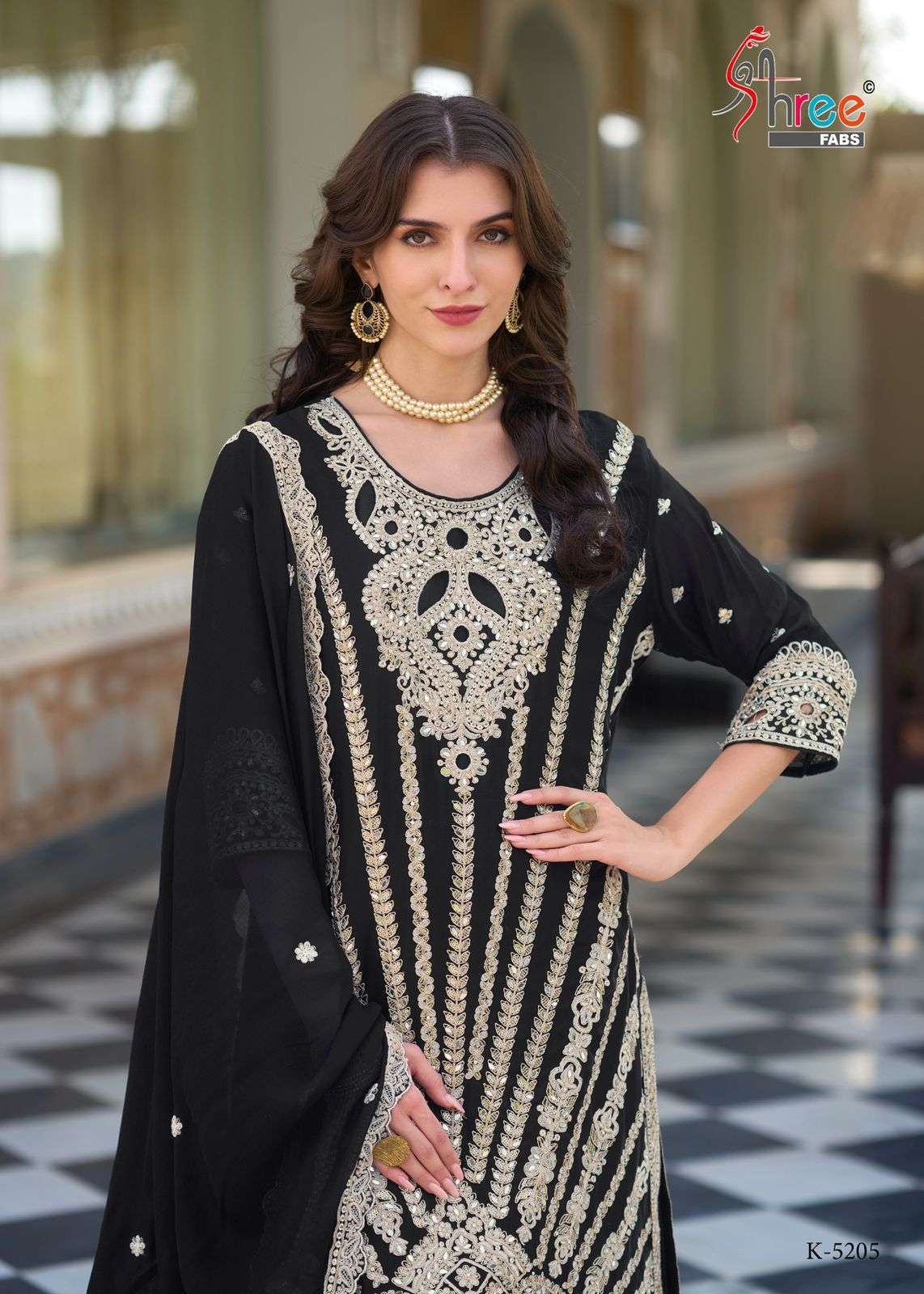 Devyani Fashion India Buy Online Wholesalers Supplier Clothing Salwar Suit Sarees Leggins