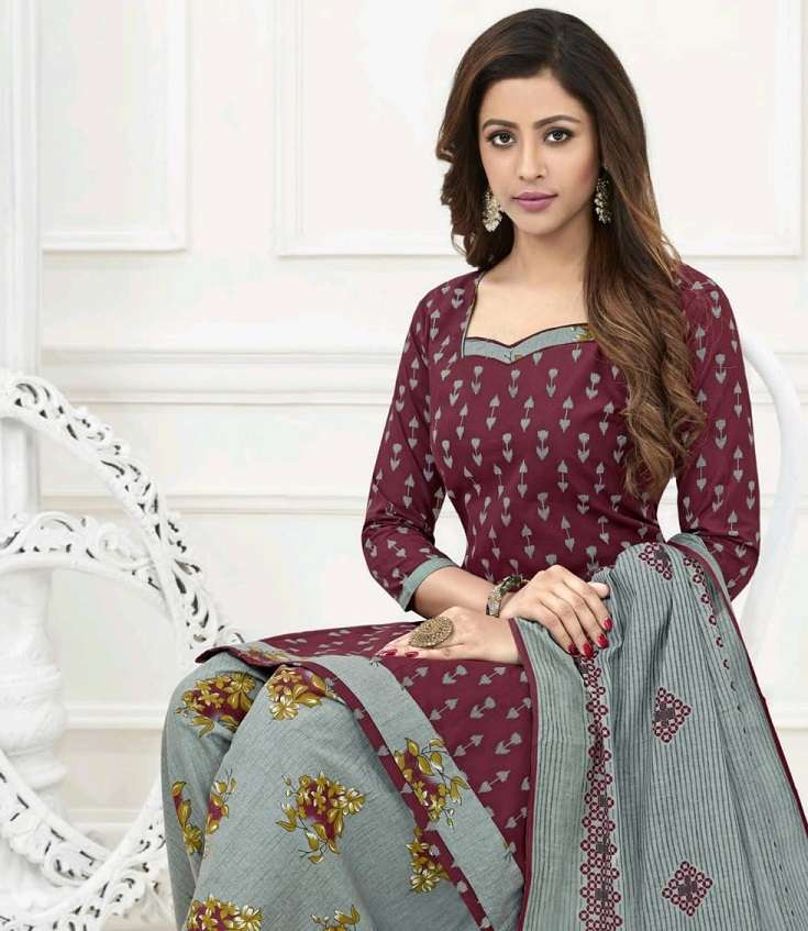 Devyani Fashion India Buy Online Wholesalers Supplier Clothing Salwar Suit Sarees Leggins