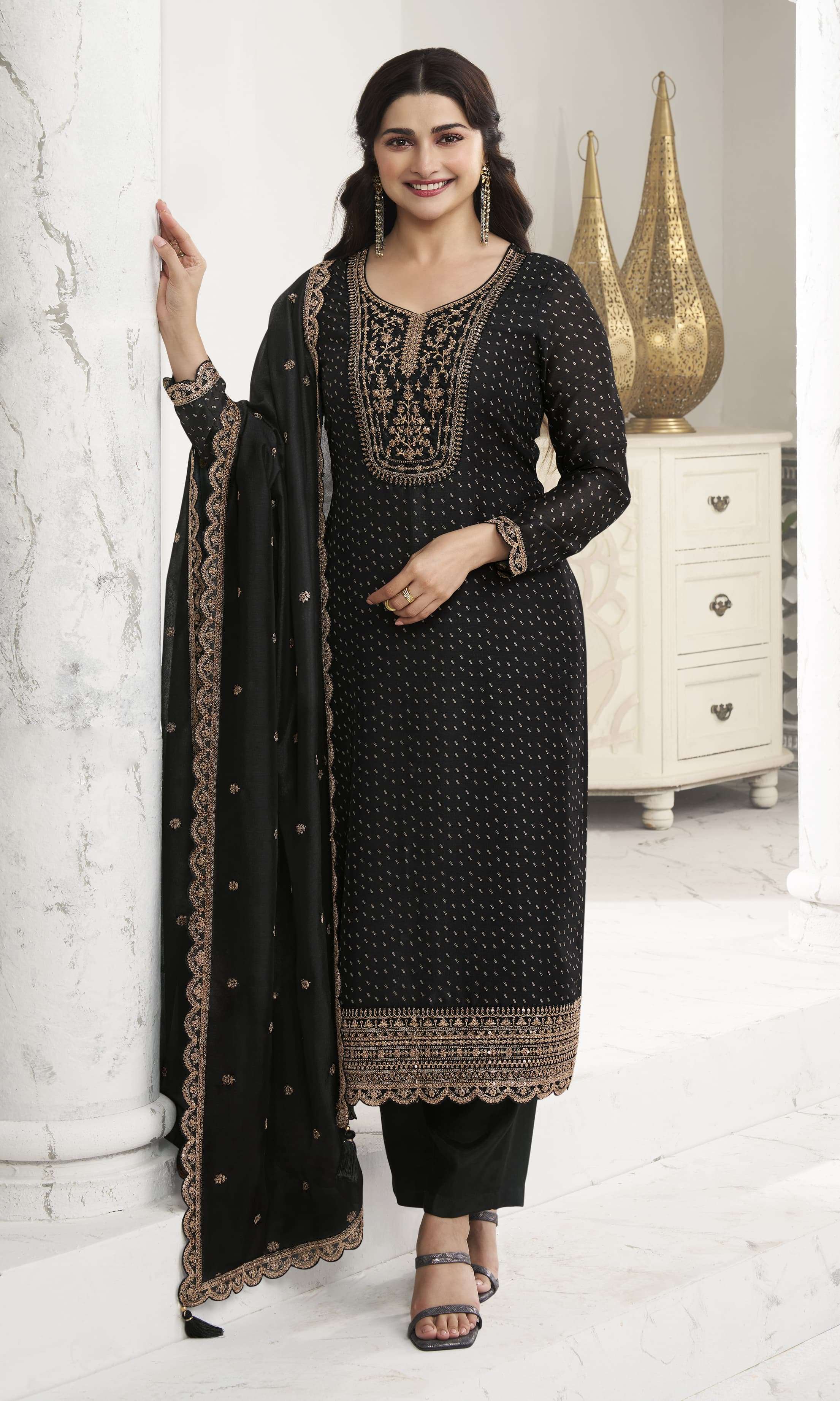 Surbhi Kuleesh Buy Vinay Fashion Wholesale online Lowest Price Georgette Salwar Suit Set