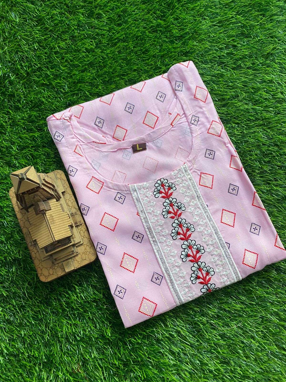 Designer Rayon Kurtis Set