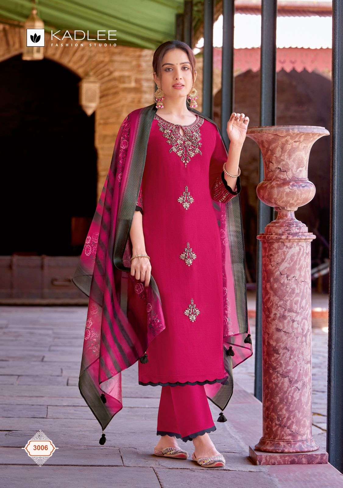 HERITAGE BUY KADLEE LATEST WHOLESALE ONLINE LOWEST PRICE KURTIS SETS